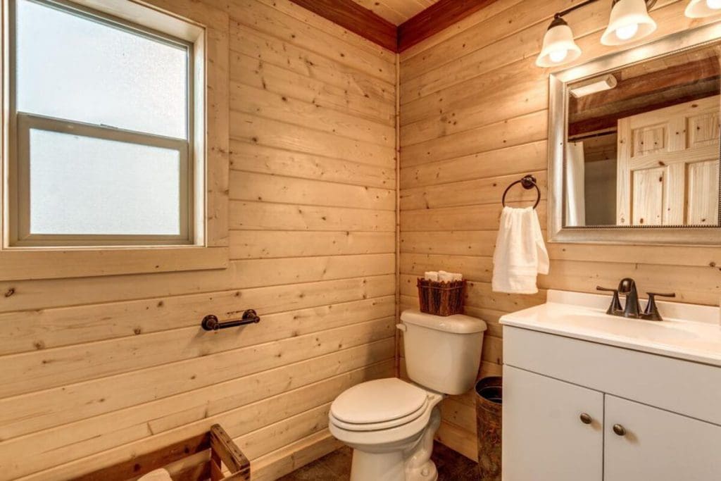 Tiny House Living: A Luxurious Farmhouse Experience in Just 300 Sq. Ft 4 Tiny Farmhouse 4 1024x683 1