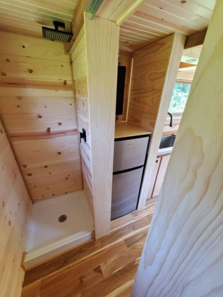 This WoodWorkers Dream Is A Tiny Houses On Wheels For Rustic Living 8 Woodworkers Cabin 11 768x1024 1