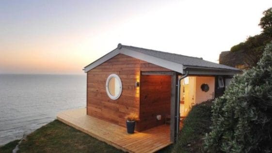 The Edge,’ the home is nestled alongside a cliff in Cornwall, England.