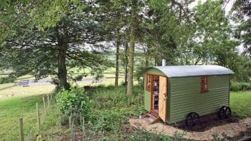 yorkshire shepard hut 1