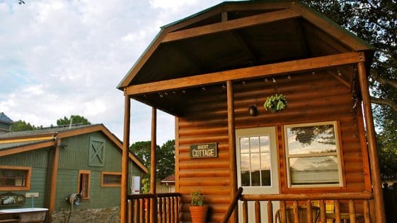 badrap tiny cabin 1