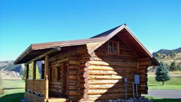 little montana cabin 1