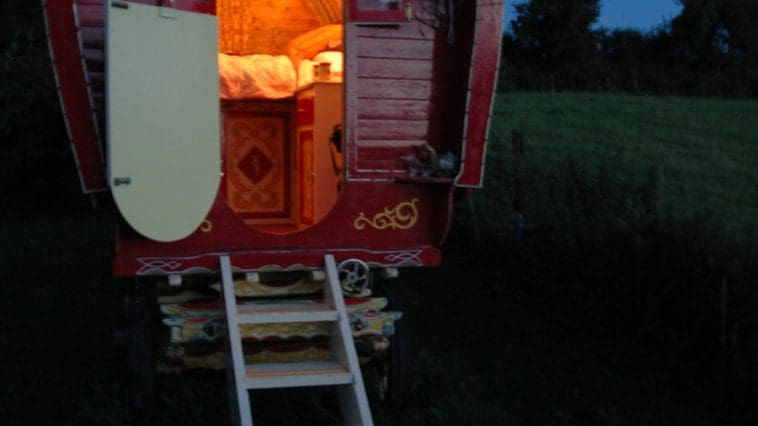 gypsy caravan elle 6