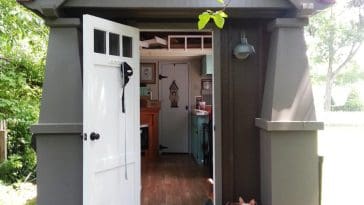 tiny house cottage 1