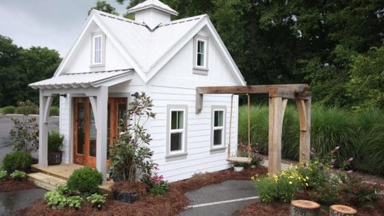 tiny schoolhouse 1