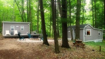 Enjoy the Scenery and Lakes of Northern Michigan at Kelle's Tiny Lake House