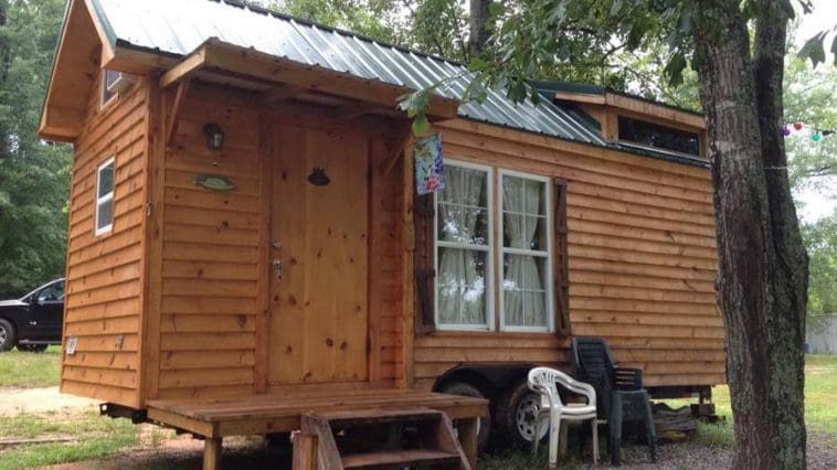 hummingbird tiny house 1