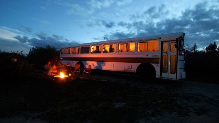 new oregon trail bus 8