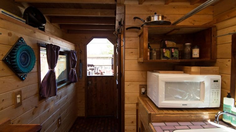 roly poly tiny house hotel 2