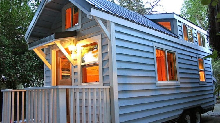 cape cod molecule tiny homes 1