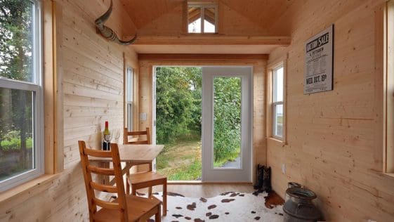 cabin in the woods tiny living 2