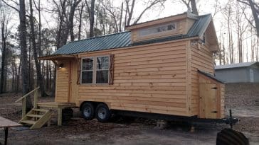 denises tiny house 1