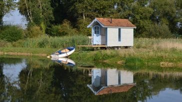 kingfisher hut rushy meadows 1