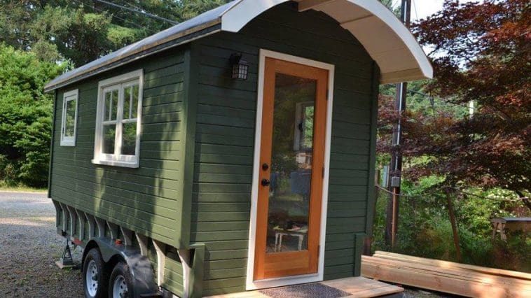 ledge style caravan 1