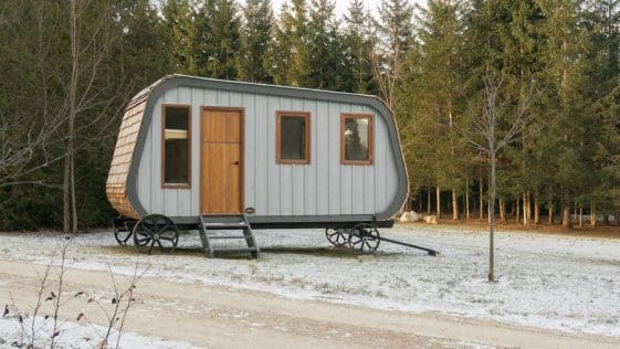 collingwood hut 1