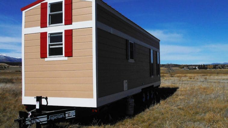 30 tiny diamond home 1