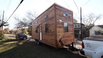 nomadic tiny house 17
