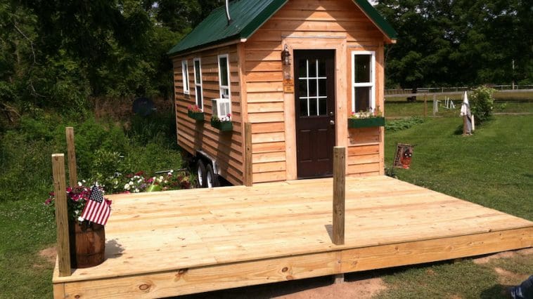 whitmore lake tiny house 1