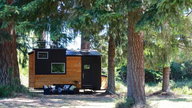 sleek modern tiny heirloom homes 1