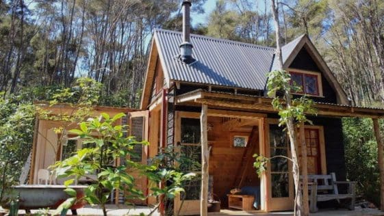 fossickers hut 1
