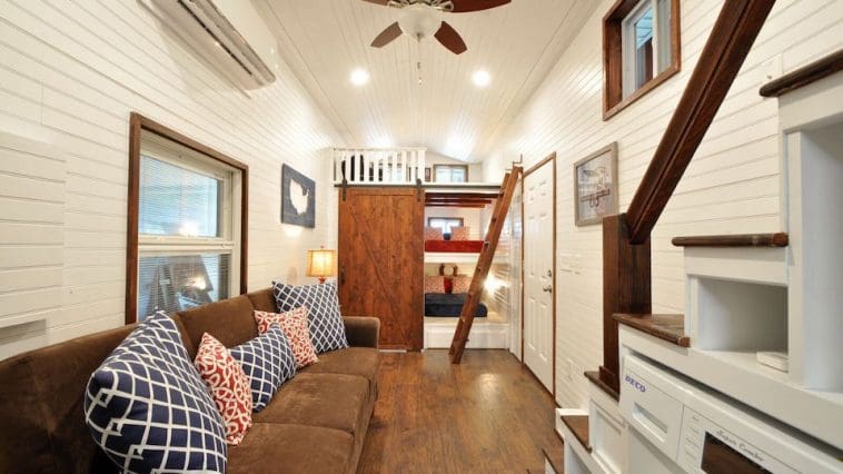 32 tiny house building company 3