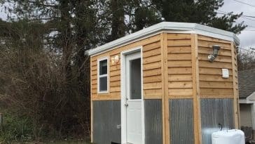 92 square feet tiny house 1