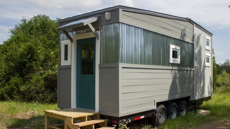 falling leaves tiny house 1