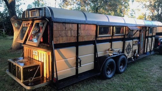 converted horse trailer 17