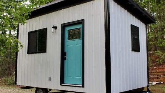 A 160 square feet cabin tiny house in Marion, North Carolina