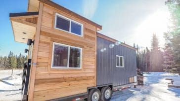 the crow blackbird tiny houses 13