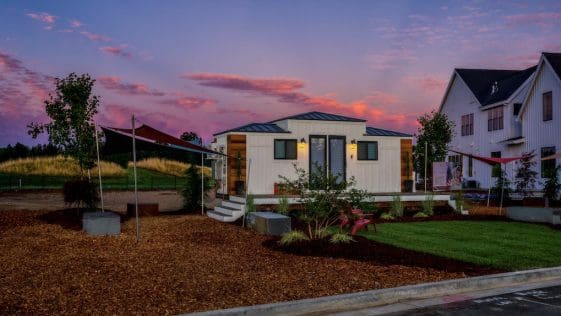 amelia tiny house 14