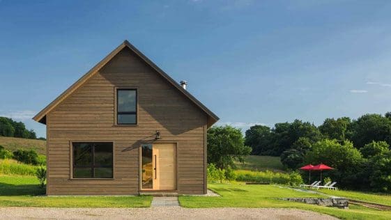 Modern Barn House Joan Heaton Architects 01 1 Kindesign