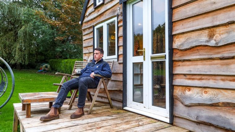 17 YEAR OLD BUILDS TINY HOUSE 3 of 10