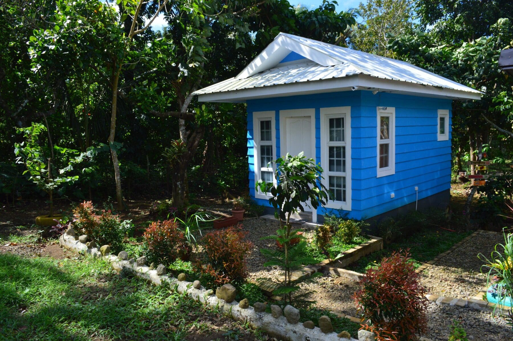 A Tiny Home In Alfonso Cavite Philippines Madeline's Ville Teeny Abode