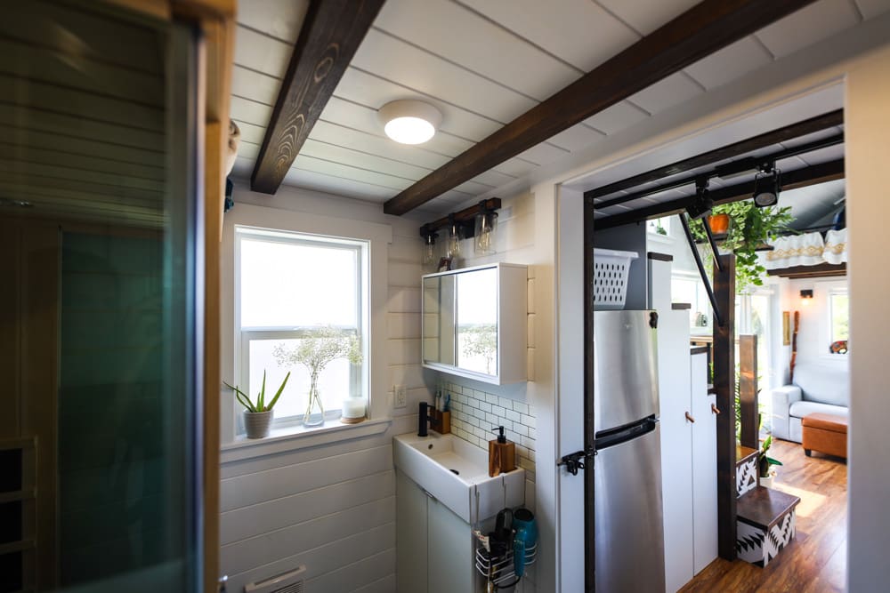 Marvelous Tiny House With A Built-in Sauna 5 TINY HOUSE WITH SAUNA 1 of 11