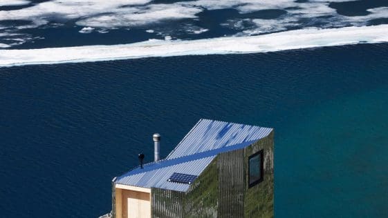 tiny house in swiss alps