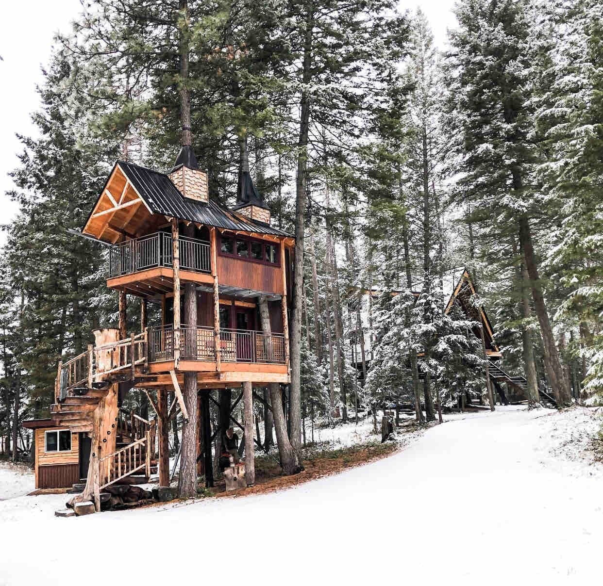 Meadowlark Treehouse at Montana Treehouse Retreat Teeny Abode