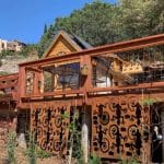THE GROW TINY HOUSE IS A MOUNTAINSIDE RUSTIC RETREAT