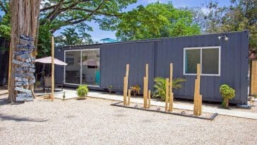THE SPA BATHROOM TURNS THIS SHIPPING CONTAINER INTO A LUXURY TINY HOME
