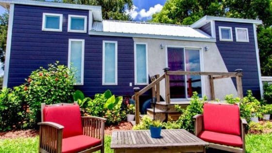 MULTI-LEVEL ARTISTIC STYLE MAKES THE UNIVERSAL TINY HOME PERFECT