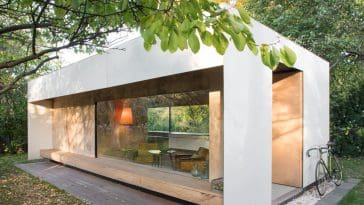 A Vintage Swedish Radio Inspired This Finely Tuned Micro Home in Poland