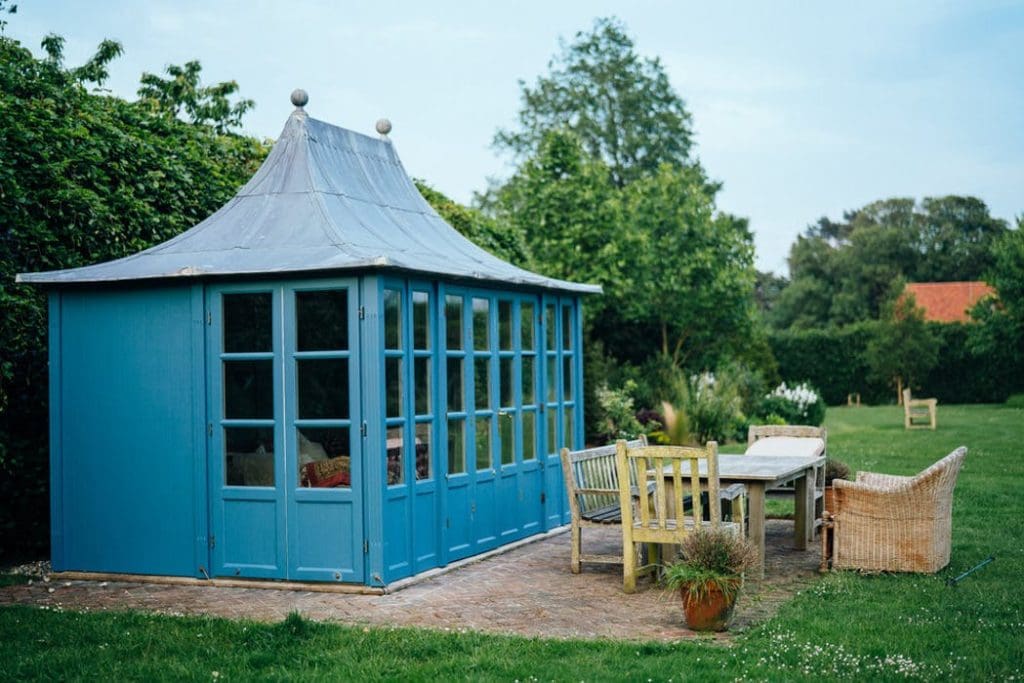 Enjoy A Relaxing Break In This Fabulous Elham Treehouse In The Historic Kent Village 13 117398