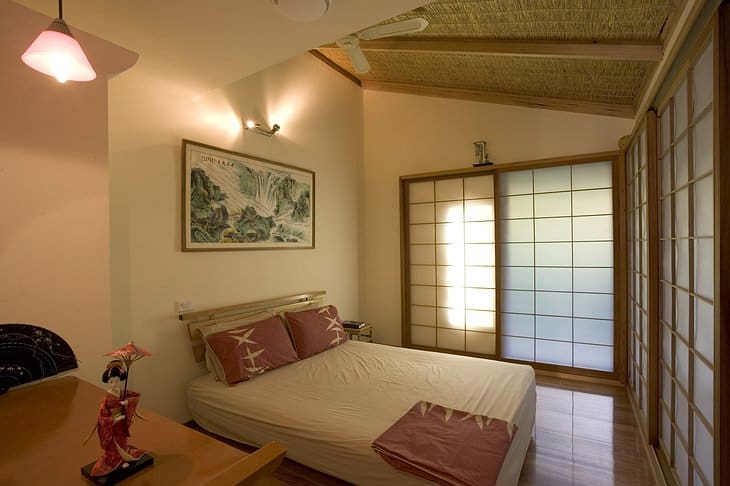 Book Your Fantasy Retreat At Mira Mira Cave House 13 13. hr zen bedroom 01.jpg.730x486 q85 box 0016001067 crop detail