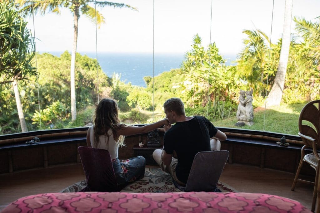 This Bamboo Temple In Hawaii Has Gorgeous Ocean Views 2 199e1c95 ca52 4412 b65c ef8cd29eaa55