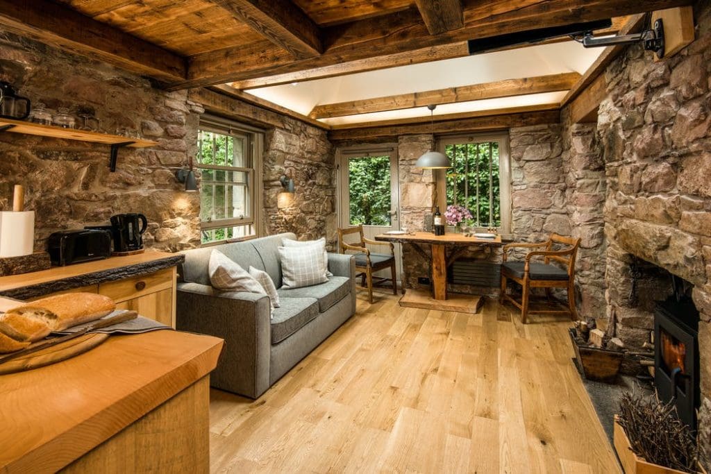 This Self-Contained Stone Cottage Is Architecturally and Historically Fascinating 10 30799