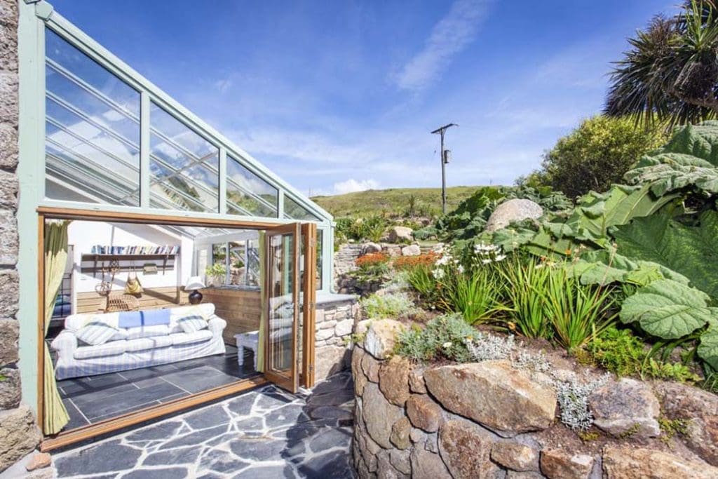 A Light, Spacious And Beautiful Cottage That Blends Old With New, With A Stunning Views And A Sheltered Garden 10 34777