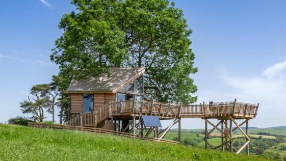 Cadwollens Treehouse Is A Perfect For A Couple’s Countryside Escape 16 Cadwollens Treehouse Is A Perfect For A Couple’s Countryside Escape
