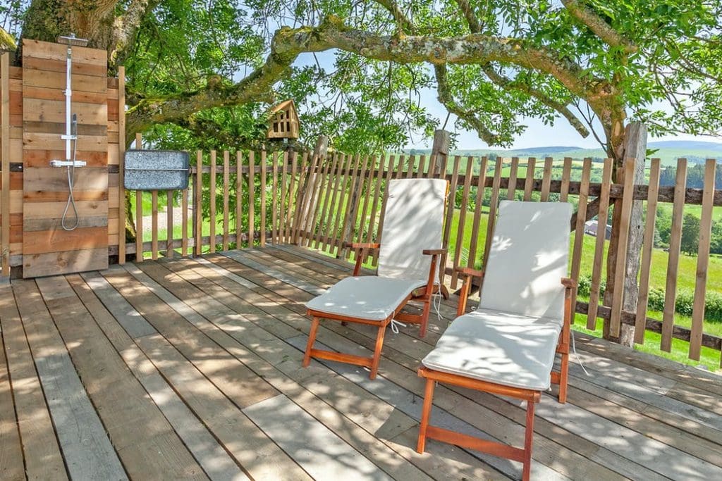 Cadwollens Treehouse Is A Perfect For A Couple’s Countryside Escape 4 91314