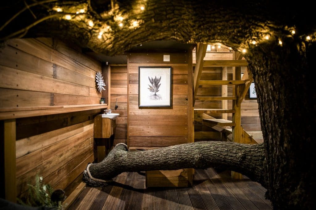 A Magical Treehouse In Essex Where A Fabulous Oak Tree Is Literally Part Of The Furniture 7 120431