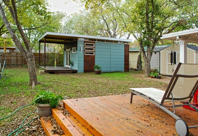 This Tiny House By Kanga Room Systems Utilized The Home As A Studio Or Artist's Escape 1 8 kanga room systems modern studio